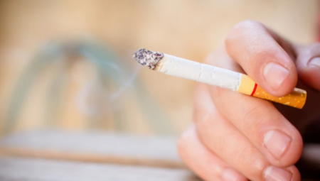 ZOVU JE ,,SMRT" Pušači se klanjaju pred najružnijom bojom na svetu, očas posla smanjila kobnu naviku na ovaj način