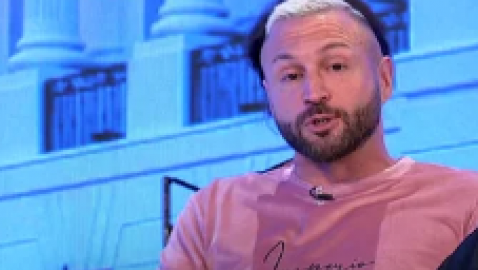 SKANDAL U STUDIJU! Ša uleteo sa kokicama, pa priznao da se kaje zbog svega