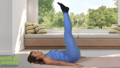 ISPRAVLJA KIFOZU I SKOLIOZU: Instruktorka Mirjana Jemović pokazala vežbu za jačanje leđa i stomaka