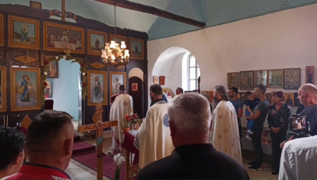 POMEN U GORAŽDEVCU Obeleženo 19 godina od zločina nad srpskom decom