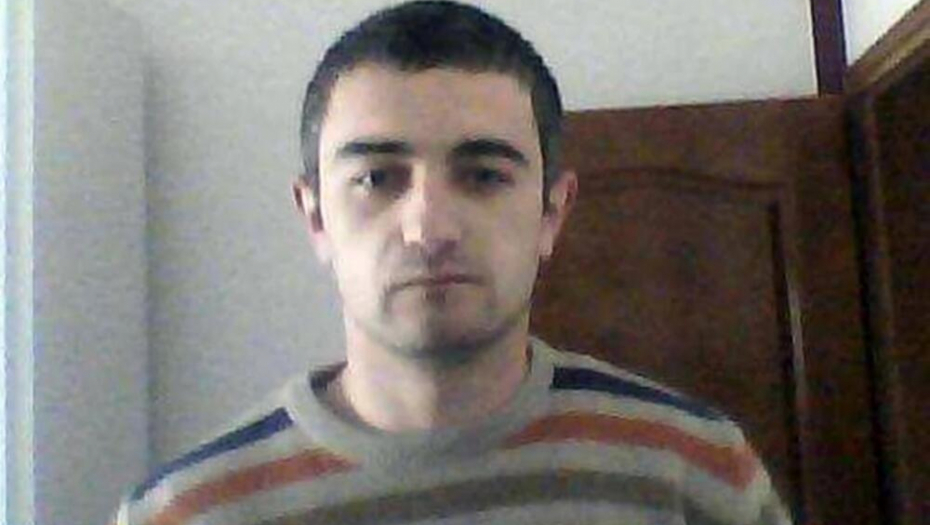 BIO JE ČUDAN, BRAT MU SE OBESIO Komšinica monstruma koji je počinio nezapamćen zločin na Cetinju otkrila jezive detalje