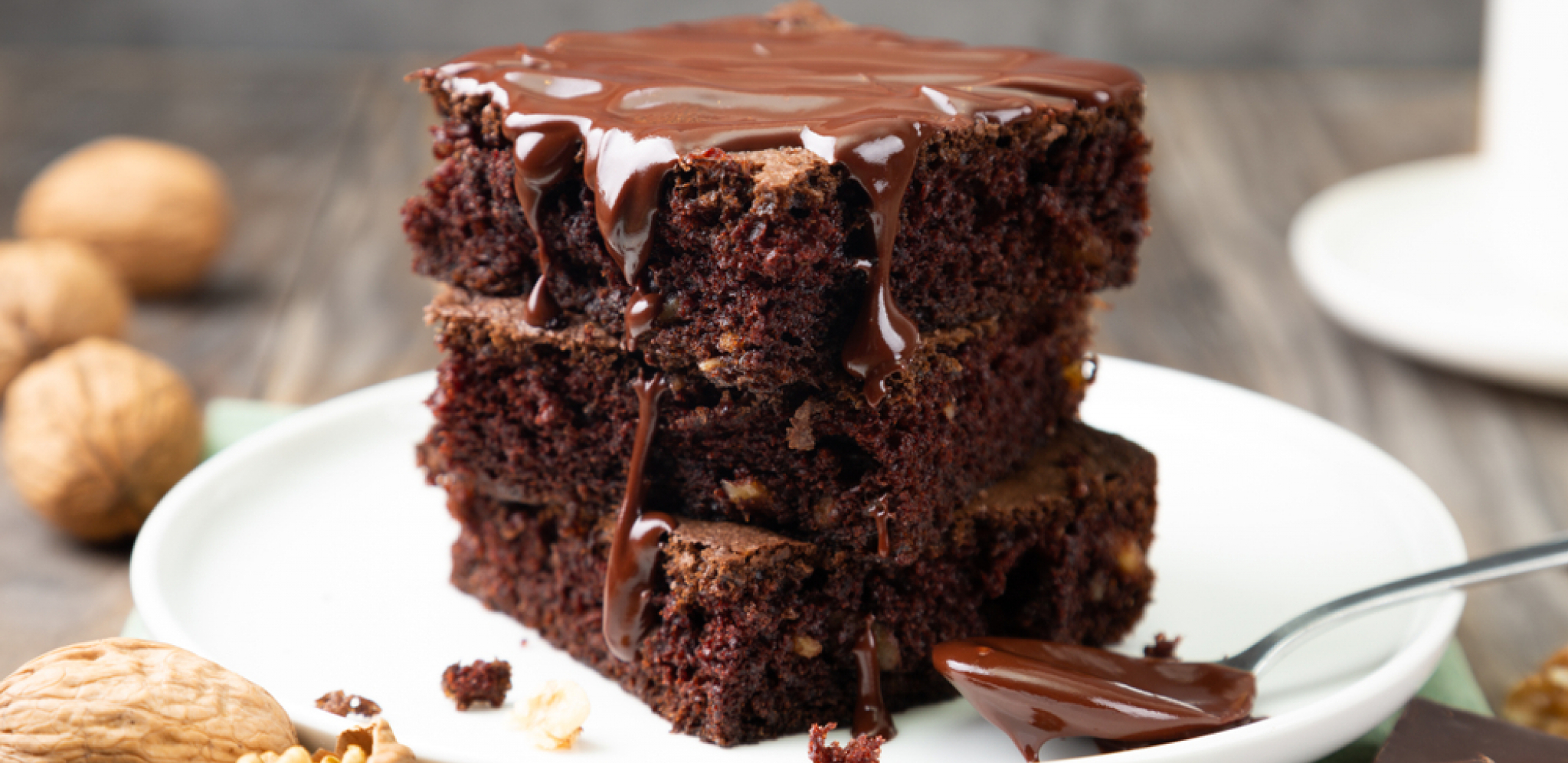 RECEPT ZA BRAUNI (BROWNIE) Uživajte u čokoladnom užitku, deca će ga obožavati