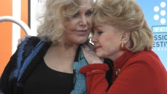 ČIM JE ČULA ZA SMRT MEZIMICE, STALO JE I NJENO SRCE Priča o majci i ćerki zbog kojih Holivud nikad više neće biti isti, njihov tragičan kraj je potresao svet