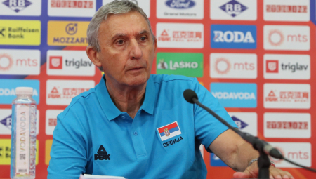 OTVORENO O SVEMU Pešić pričao o Joviću, povredama i odbrani