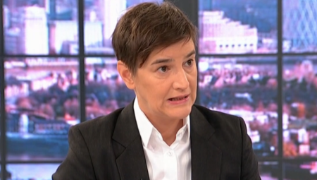 MAGIJA NA N1 - SAD GA VIDIŠ, SAD GA NE VIDIŠ Ana Brnabić "spustila" N1 koristeći - njihovu foru! (FOTO)