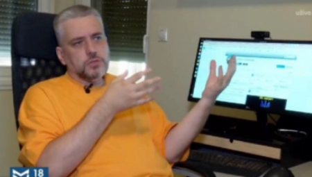 HLADAN TUŠ ZA TAJKUNSKE MEDIJE Vladimir Volokhonski: U Srbiji je potpuna sloboda! (VIDEO)