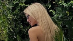 NAJBRUTALNIJA FOTKA MILICE PAVLOVIĆ IKADA Pevačica se skinula pored bazena i napravila haos, usijala društvene mreže (FOTO)