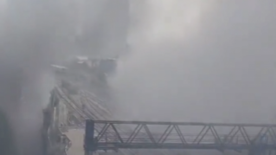 TRAGEDIJA U LONDONU U požaru nastradale 2 osobe, vatra u trenutku progutala kuću