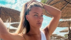 ZVEZDA GRANDA SE RAZGOLITILA Pevačica pokazala obline od kojih će se svi raspametiti (FOTO)