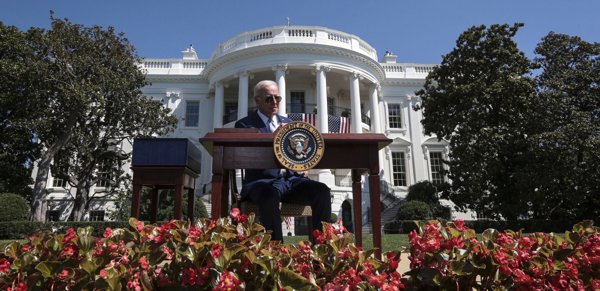 RUSKA ROBA TEČE KA SAD Zaharov: Američke kompanije žele da obnove saradnju sa nama