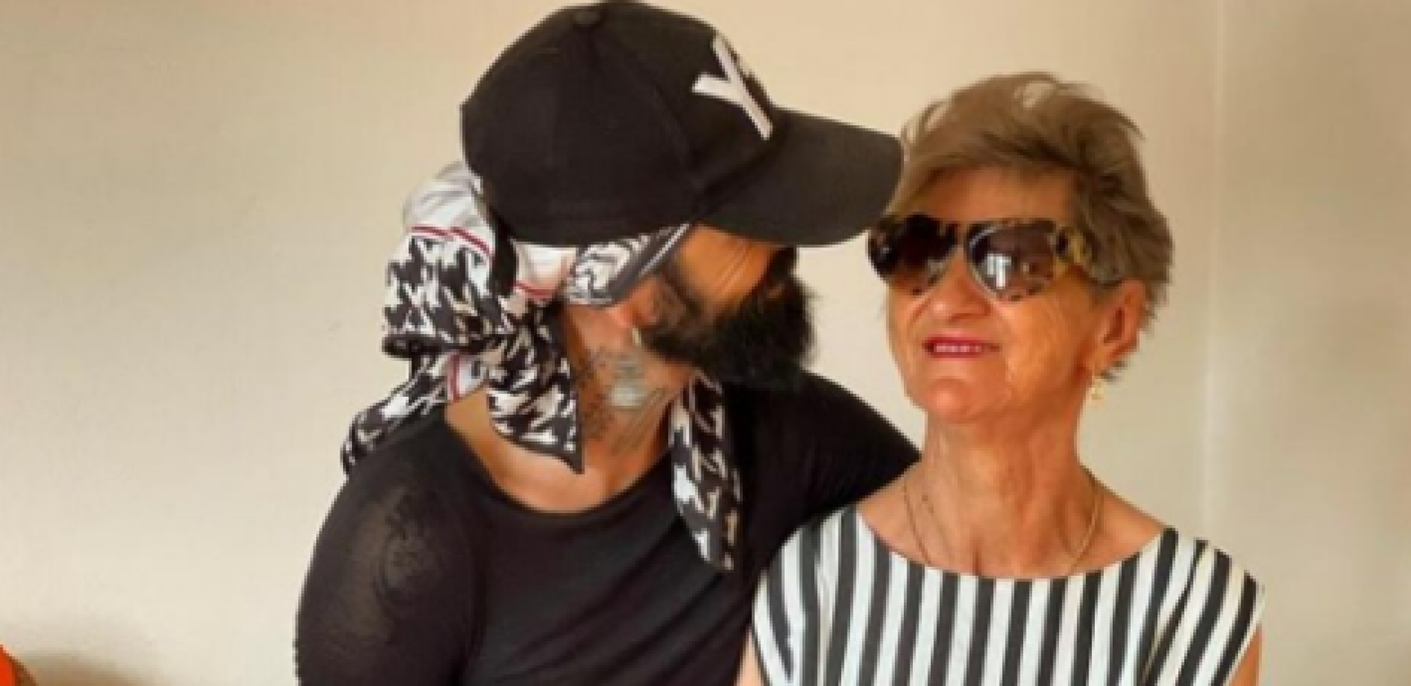 ODBACILI SU GA JER JE DRUGAČIJI Potresan život Boža Vreće nikoga ne ostavlja ravnodušnim, prošao je kroz pakao, a sada je majstor sevdalinki