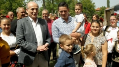 KRKOBABIĆ NA MIHOLJSKIM SUSRETIMA SELA: Merošina je probuđena, primer uspešne saradnje Vlade Srbije i lokalne samouprave