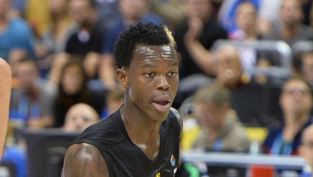 STRAŠNE STVARI Supruga sve otkrila: Razbio Grke pa dobio pretnje da će mu pobiti celu porodicu