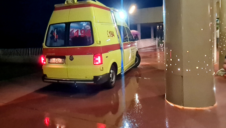 KONOBARICA (23) U HRVATSKOJ "ZAPALILA" ŠANK DOK JE PRAVILA KOKTELE Ima povređenih, požar se dogodio u trenutku dok je išla ova srpska pesma