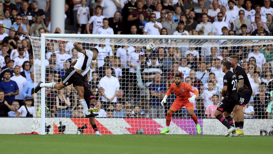 PRAVI SPEKTAKL U LONDONU Pregršt golova, Fulam nadigrao Lester