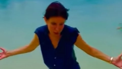 VODITELJKA SE NA MALDIVIMA KUPALA U GARDEROBI Snežana Dakić šokirala izjavom: Nemam burkini