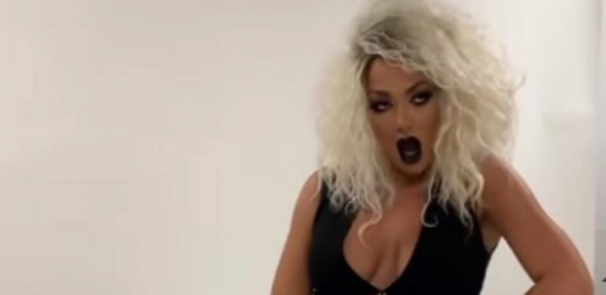 SANDRA REŠIĆ BEZ DONJEG VEŠA Pevačica zgrozila fanove, dodiruje intimne delove: Izgubila si kompas (FOTO)