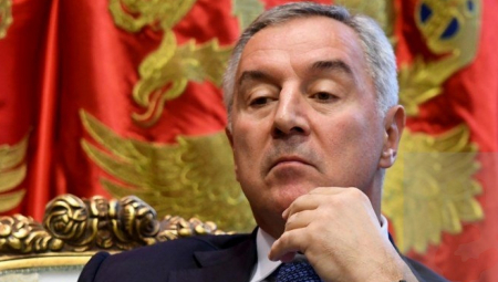 ISTIČE ROK ZA FORMIRANJE CRNOGORSKE VLADE Milo Đukanović "neprijatelj broj jedan"