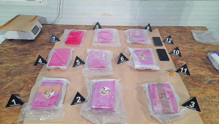 RACIJA NA SKLADIŠTE U Nigeriji zaplenjeno rekordnih 1,8 tona kokaina