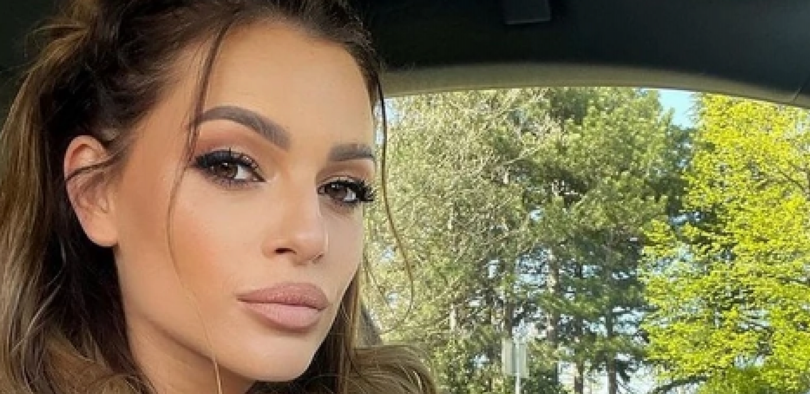 RASTOPILA MNOGA SRCA Jelena Kostov pokazala trudnički stomak: Mnogo smo porasli (FOTO)