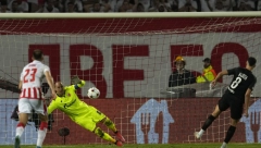 KO UMESTO BORJANA? Zvezda dobila "popust" za golmana, reprezentativac staje na gol