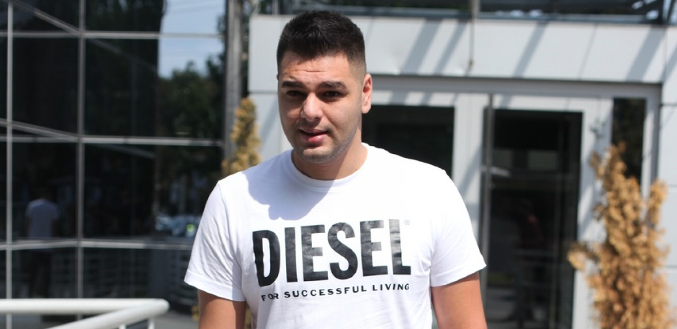 ANA NE TREBA DA POBEDI Adam Đogani progovorio, pa stao na Anđelinu stranu: "Ona nikoga nije prevarila"