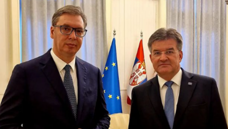 SASTANAK U 11 ČASOVA Vučić razgovara sa Lajčakom u Beogradu