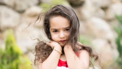 IME ZA DEVOJČICE KOJE OZNAČAVA NAJDIVNIJI CVET: Potiče iz Biblije i roditelji u srbiji ga često biraju