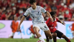 SRBIN DEBITOVAO ZA LIVERPUL Pamtiće Bajčetić nestvarnu pobedu "Redsa" protiv Bormuta, izjednačili rekord Premijer lige