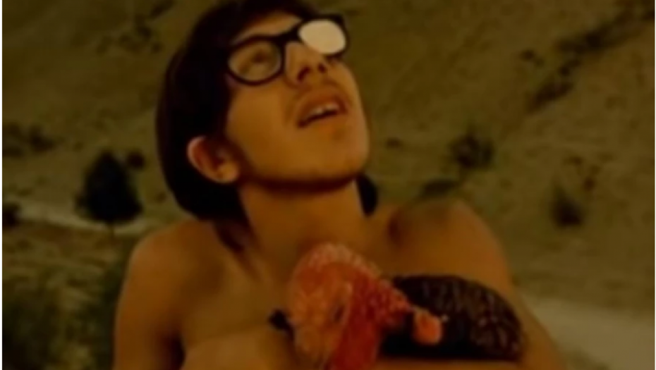 FILM KOJI GA JE PROSLAVIO MU PREDVIDEO SUDBINU Davor je u jeku popularnosti tragično okončao život, a o porocima je otvoreno govorio