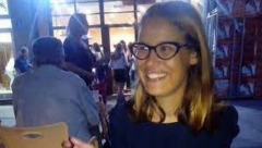 PSIHOLOZI TVRDILI DA IMA MENTALNE SMETNJE Njena majka nije verovala, zajedno prošle pakao, Andrijana je danas "devojka od milion dolara"