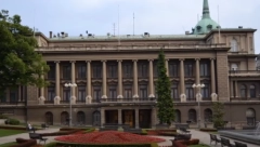 OTKRIVENO KO ĆE VEČERAS PEVATI NA BALKONU! Nacija je obožava, nastaće opšti kolaps kada se bude pojavila!