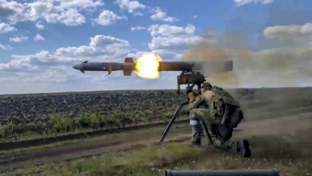 VAŠINGTON IMA SAMO JEDAN CILJ Više civila i vojnika ubijeno u napadima SAD na istok Sirije