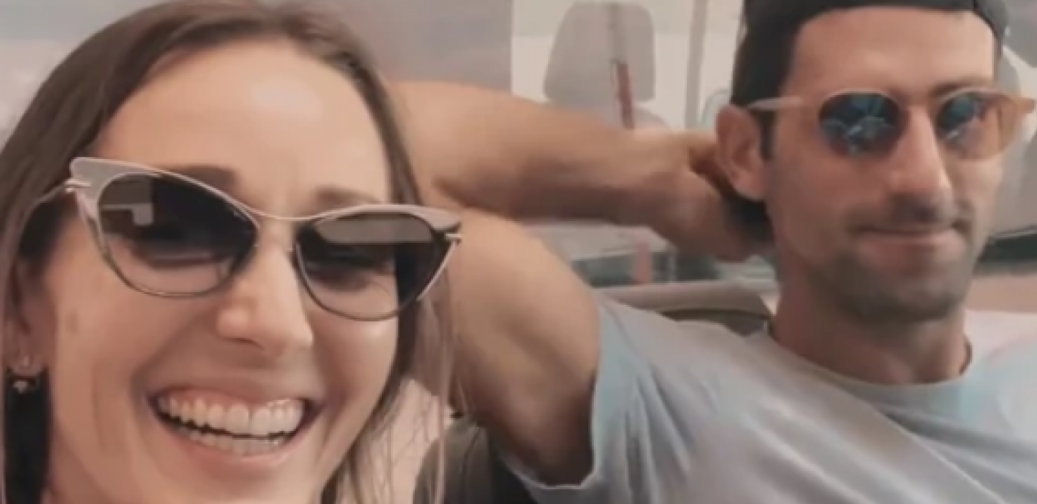 URNEBESAN SNIMAK Novak nije briljirao u jednoj igri, oglasila se i Jelena, o njena reakcija je hit (VIDEO)