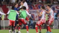 NEKA CRVENO-BELA OLUJA PROTUTNJI CRNIM MOREM Zvezda u Turskoj traži prvu pobedu u grupnoj fazi, nervoza se uvukla u redove Trabzona