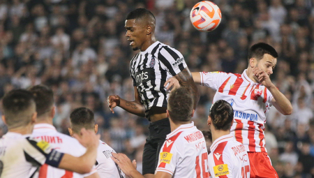 DIGLA SE PRAŠINA Oglasio se Partizan zbog pomeranja termina večitog derbija