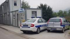 SRPSKI POLICAJCI NAPUSTILI JARINJE I BRNJAK Svi kao jedan predali ostavke, skinuli uniforme i otišli