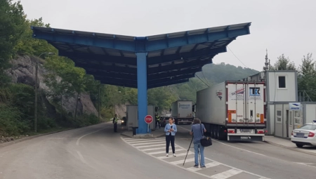 SKANDAL! Srpskim humanitarcima trajno zabranjen ulazak na KiM!