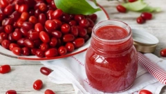 RUSKI DOKTORI TVRDE DA PRODUŽAVA ŽIVOT Davno zaboravljeno voće leči anemiju, probavu, bolesti bubrega