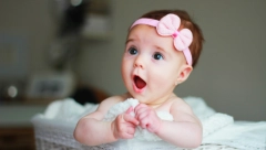 ĆERKI JE DALA IME PO SMRTONOSNOJ BOLESTI Njena sestra je očajna, ostali se smeškaju i kažu da je ime lepo