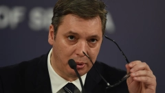 N1 VAN KOLOSEKA Jedno misle, drugo rade: Šešeljevci sjajni gosti, a sa Vučićem razgovora nema! (FOTO)