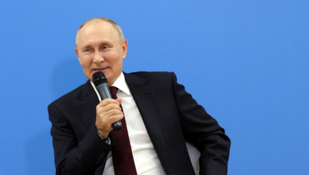 POKUŠAO DA "STARTUJE" BERBOKOVU, SAD MISLI DA MOŽE DA NAREĐUJE PUTINU Hrvatski šef diplomatije traži povlačenje ruskih trupa iz Ukrajine