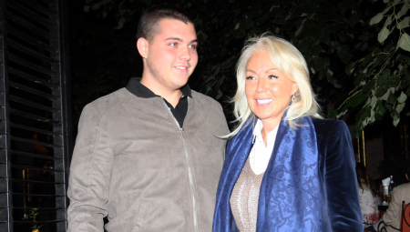 SVI SE PITAJU ŠTA SE DESILO BRENINOM SINU? Viktor Živojinović ne liči na sebe, a ovo se navodi kao razlog (FOTO)