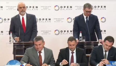 U OKVIRU OTVORENOG BALKANA POTPISANI VAŽNI DOKUMENTI Vučić: Odnosi Srbije, Albanije i Severne Makedonije su na najvišem mogućem nivou