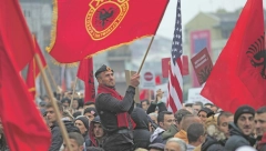 POBUNA! Šiptari okreću leđa Kurtiju