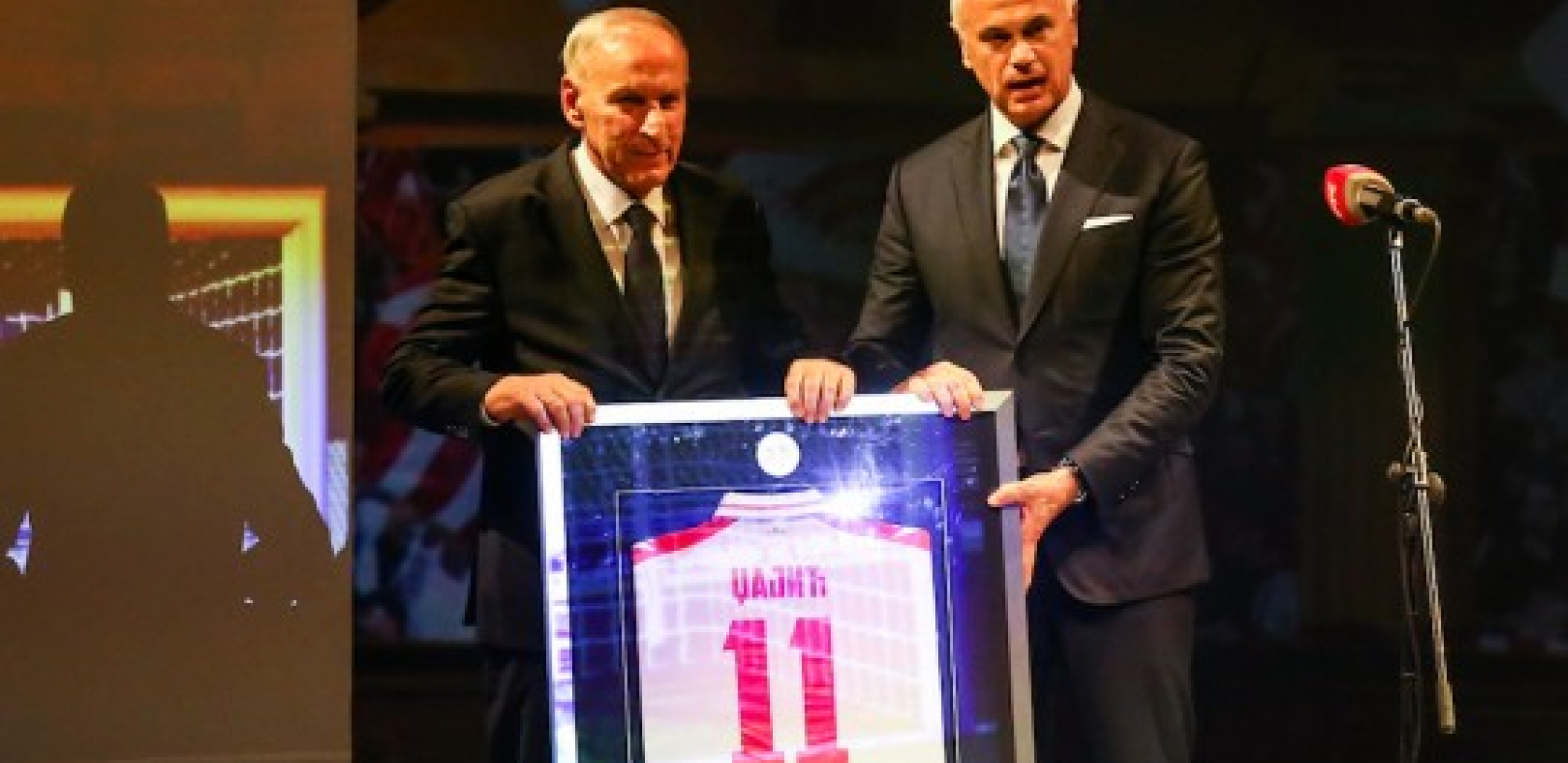 U ČAST DRAGANU DŽAJIĆU Zvezda povlači iz upotrebe dres sa brojem 11