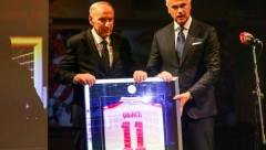 U ČAST DRAGANU DŽAJIĆU Zvezda povlači iz upotrebe dres sa brojem 11