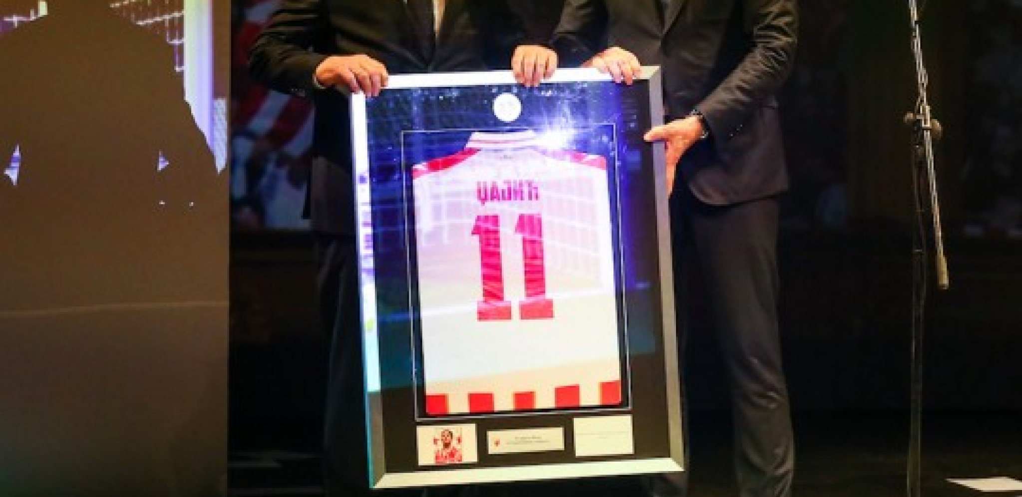 ISTORIJA NA "MARAKANI" Zvezda povukla iz upotrebe dres sa brojem 11