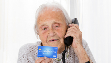 DOVOLJAN JE TRENUTAK NEPAŽNJE DA OSTANETE BEZ VAŠEG NOVCA! Važno upozorenje za građane Srbije, evo o čemu je reč!