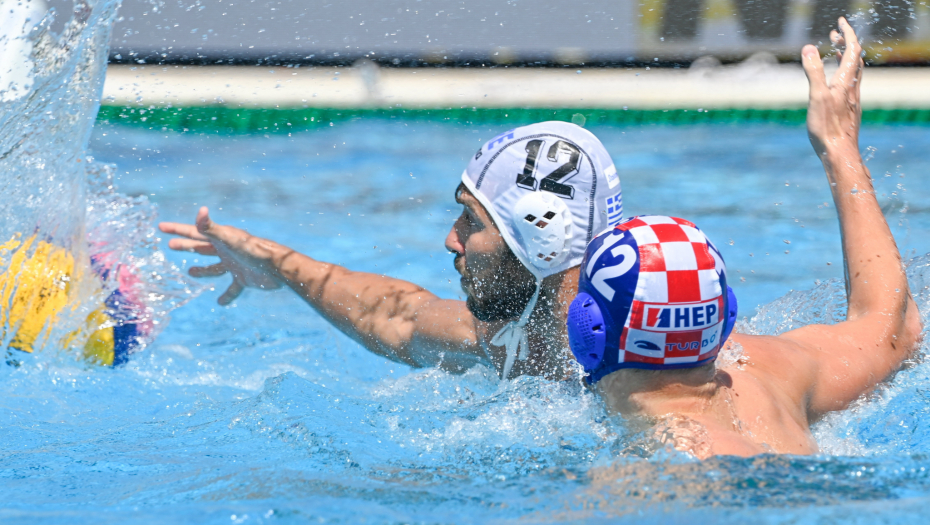 SRAMOTA ŠTA RADE DA BI POBEDILI Selektor Italije optužio srpskog sudiju da je pogurao Hrvatsku u finale